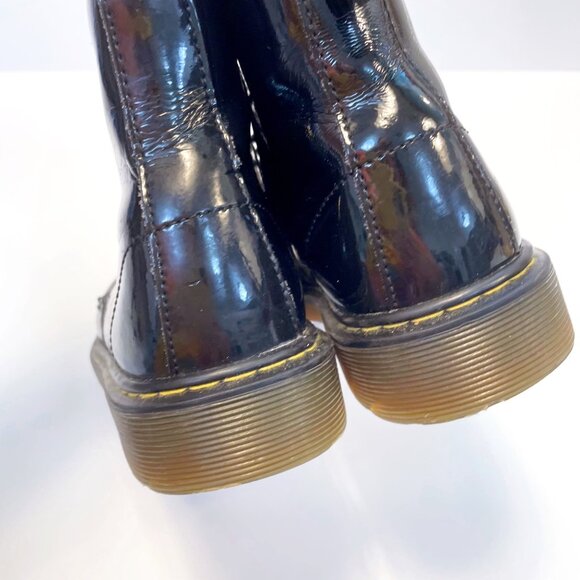 Dr. Martens Delaney Black Patent Combat Boots, Size 4 Men main image 4